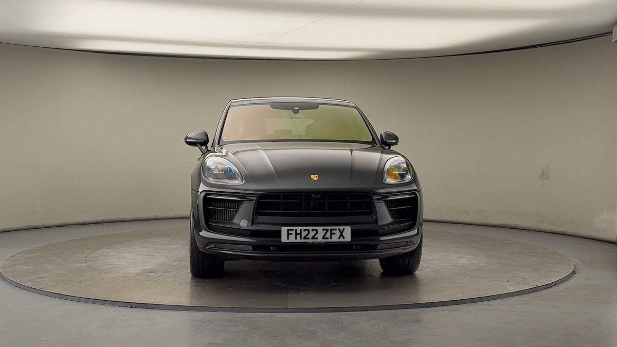 More views of Porsche Macan