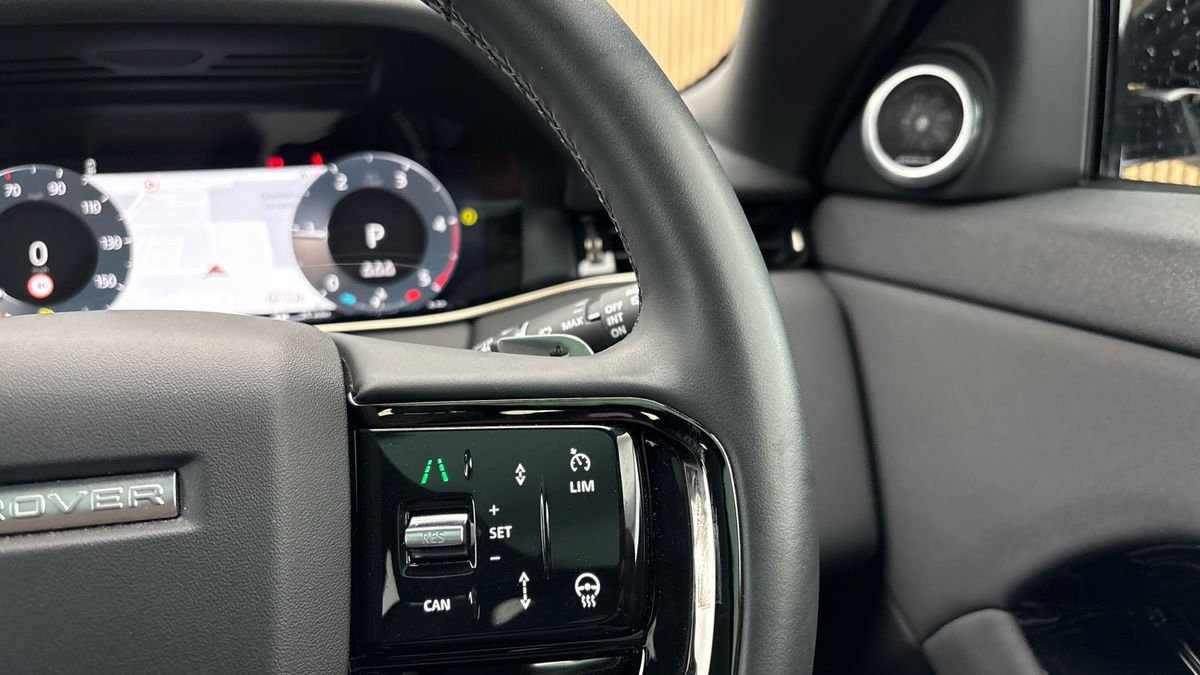 Land Rover Range Rover Evoque Image 14