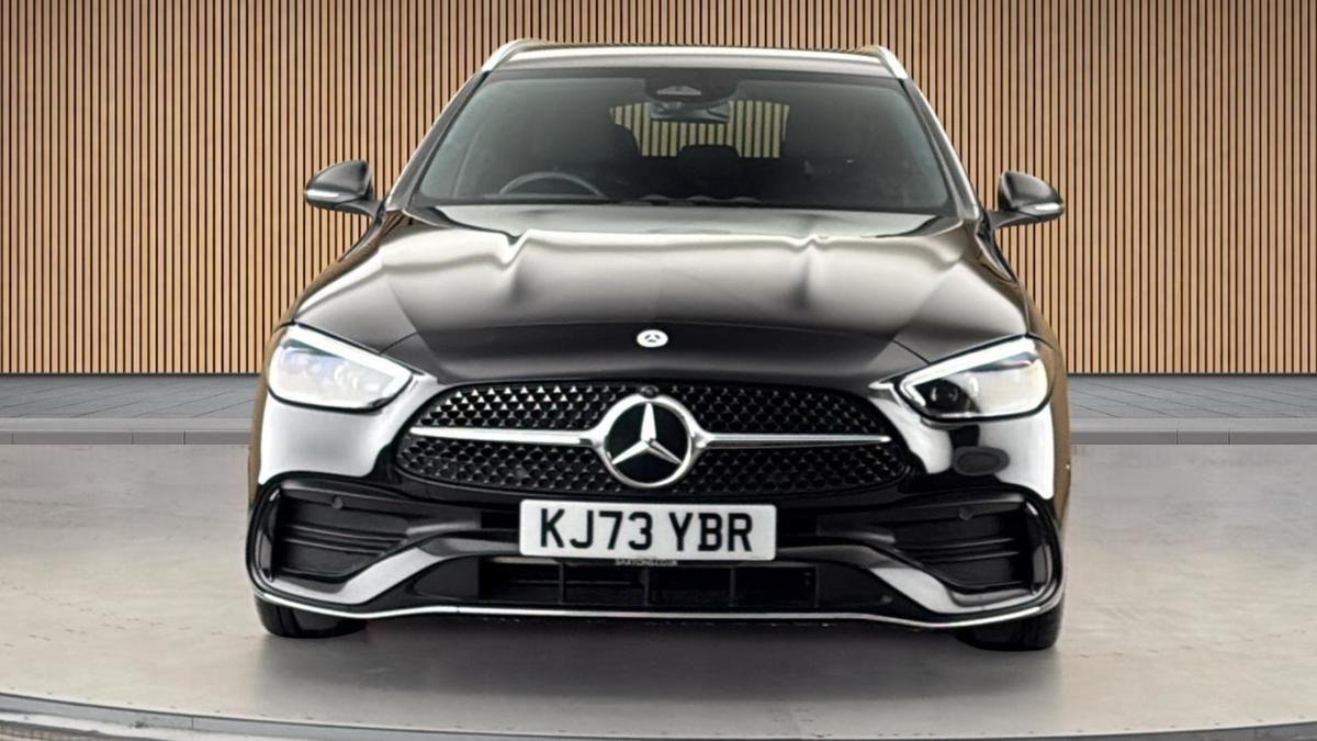 Mercedes-Benz C Class Image 3