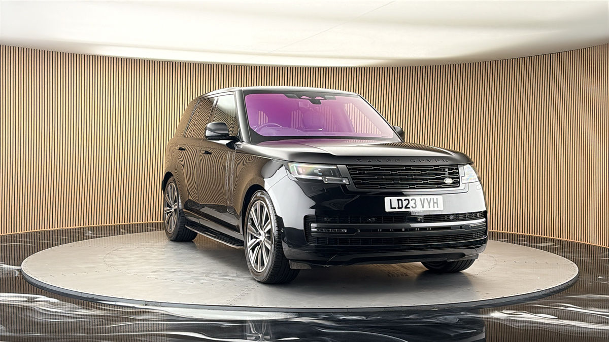 More views of Land Rover Range Rover