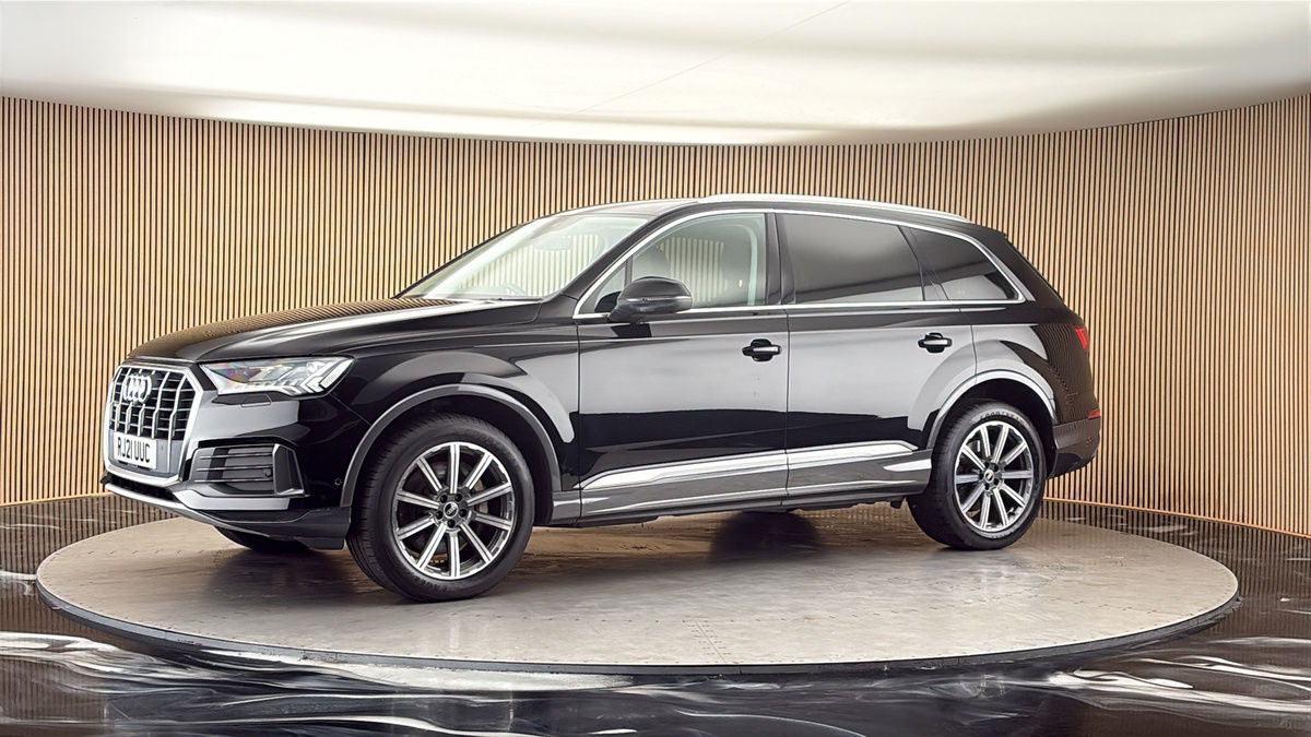 More views of Audi Q7