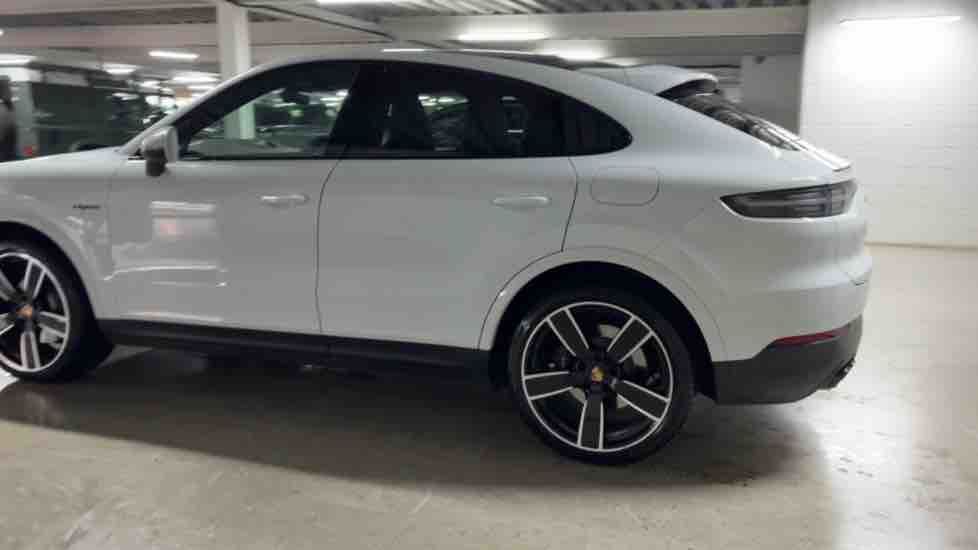 More views of Porsche Cayenne