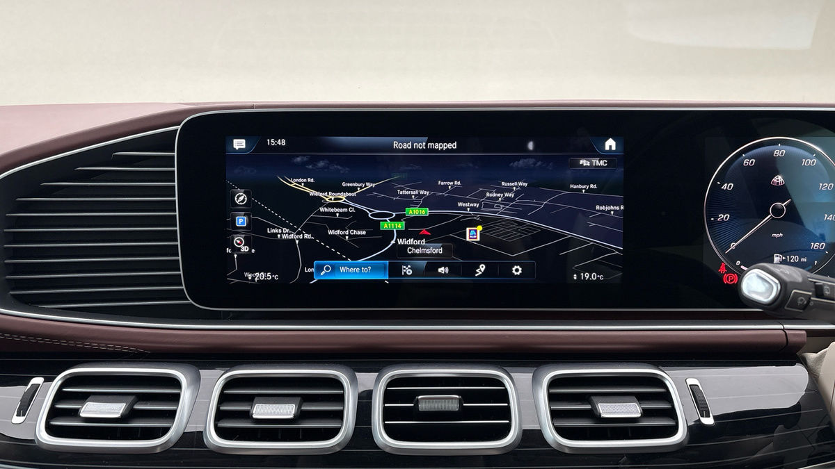 Mercedes-Benz Maybach GLS Image 17