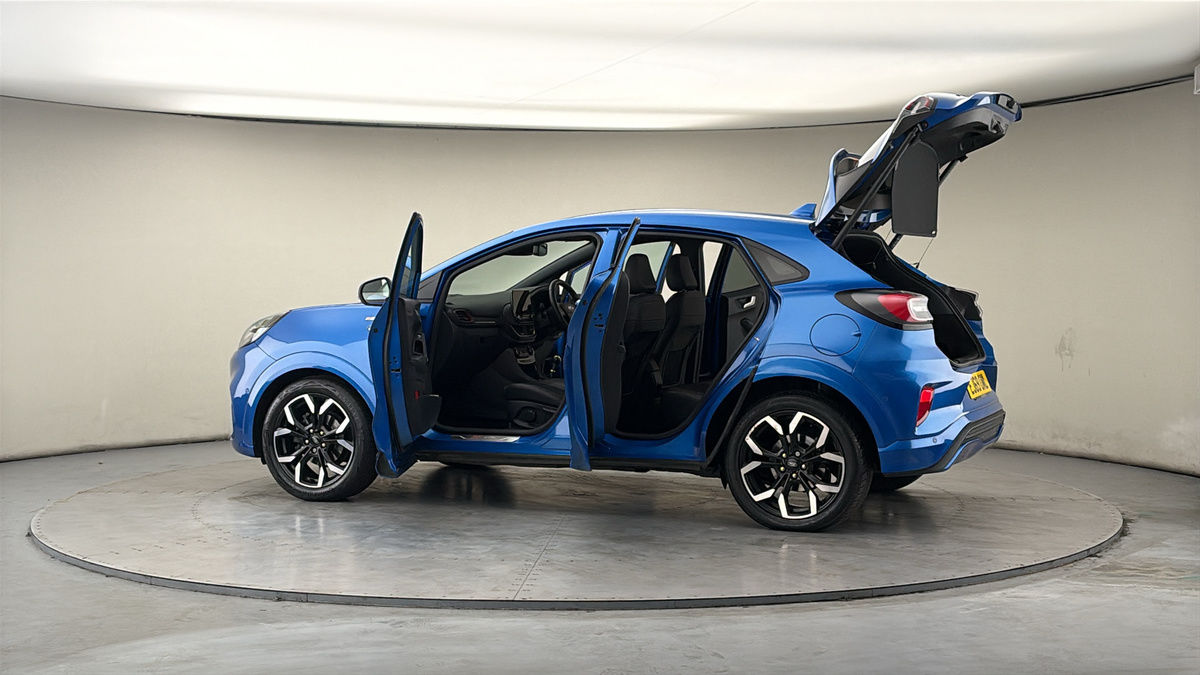 More views of Ford Puma