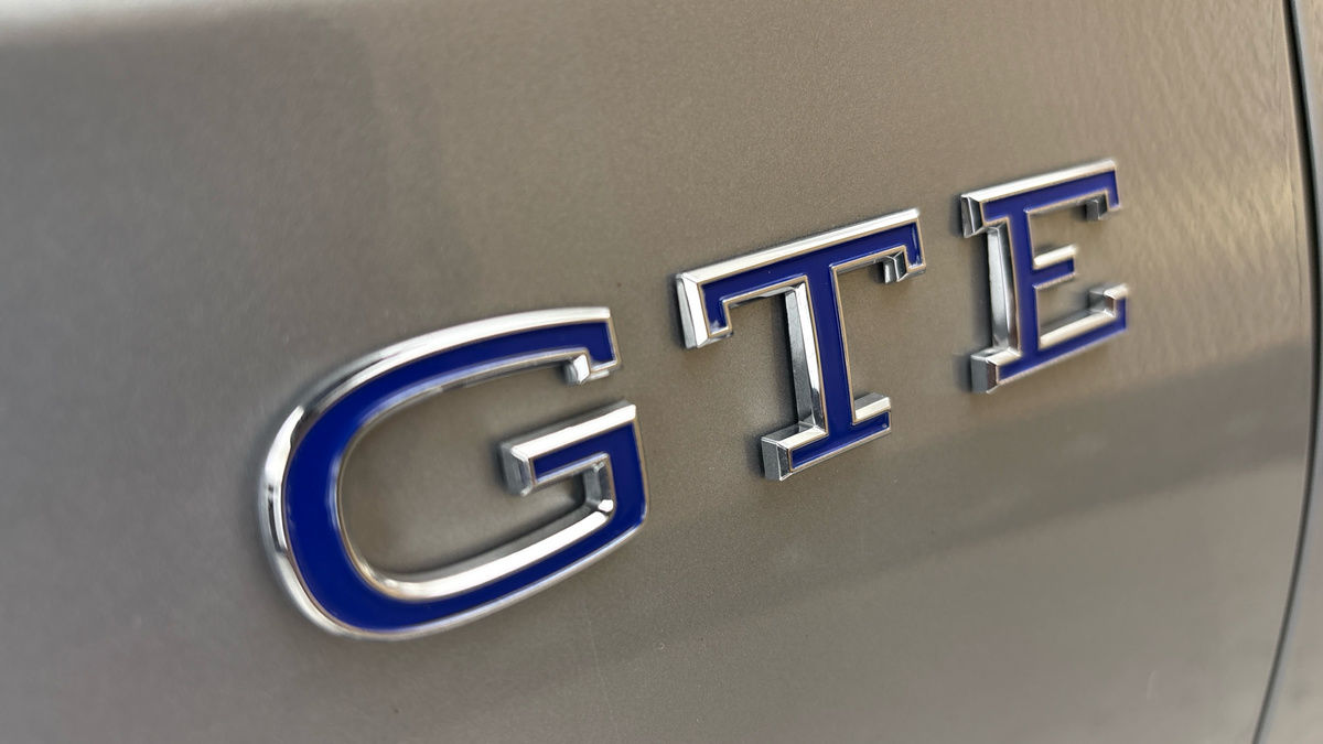 Volkswagen Golf Image 25