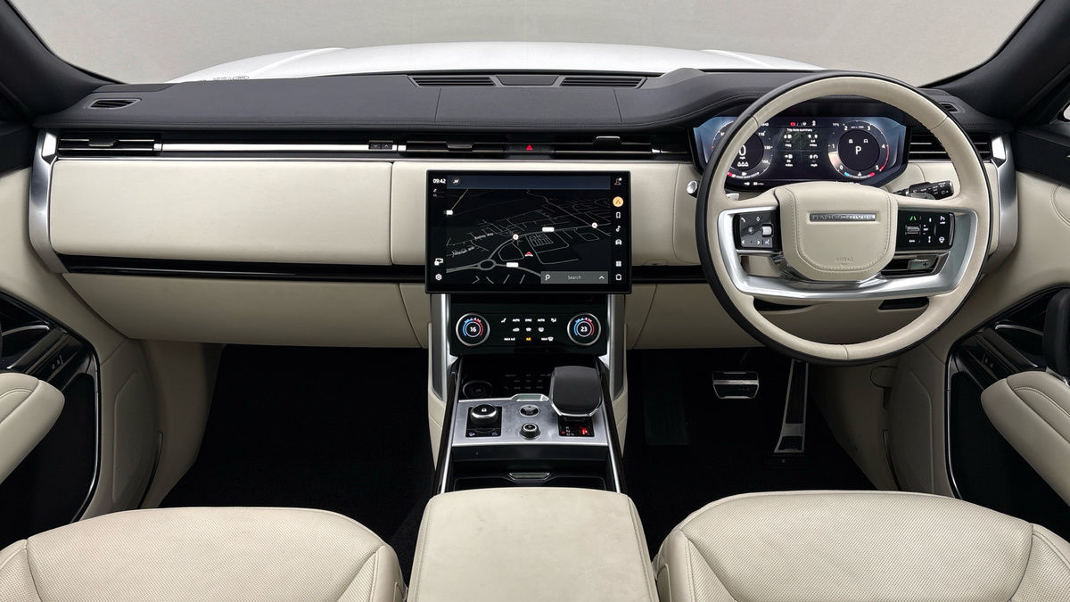 Land Rover Range Rover Image 12