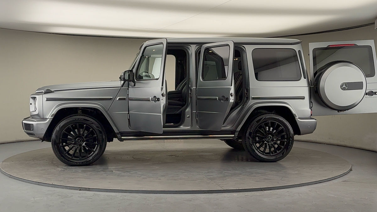 More views of Mercedes-Benz G Class