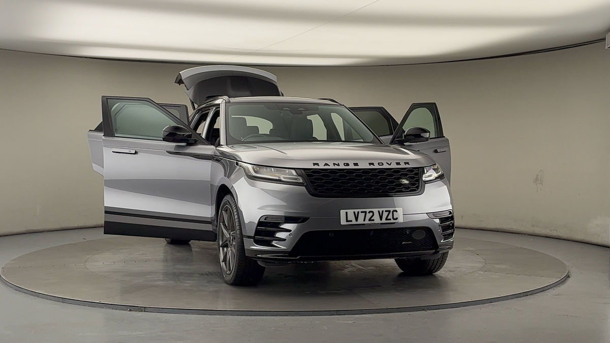 More views of Land Rover Range Rover Velar