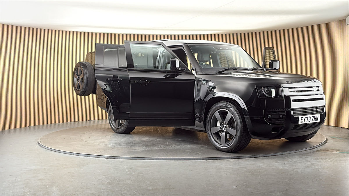 More views of Land Rover Defender 130