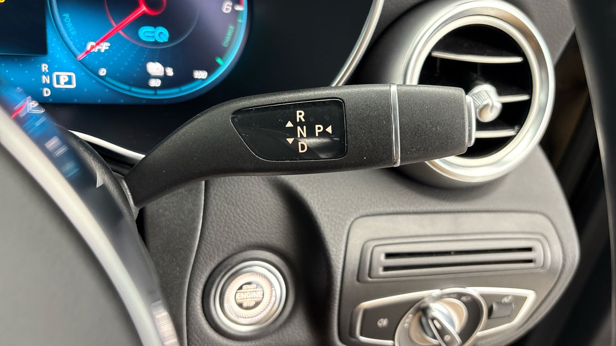 Mercedes-Benz GLC Image 6