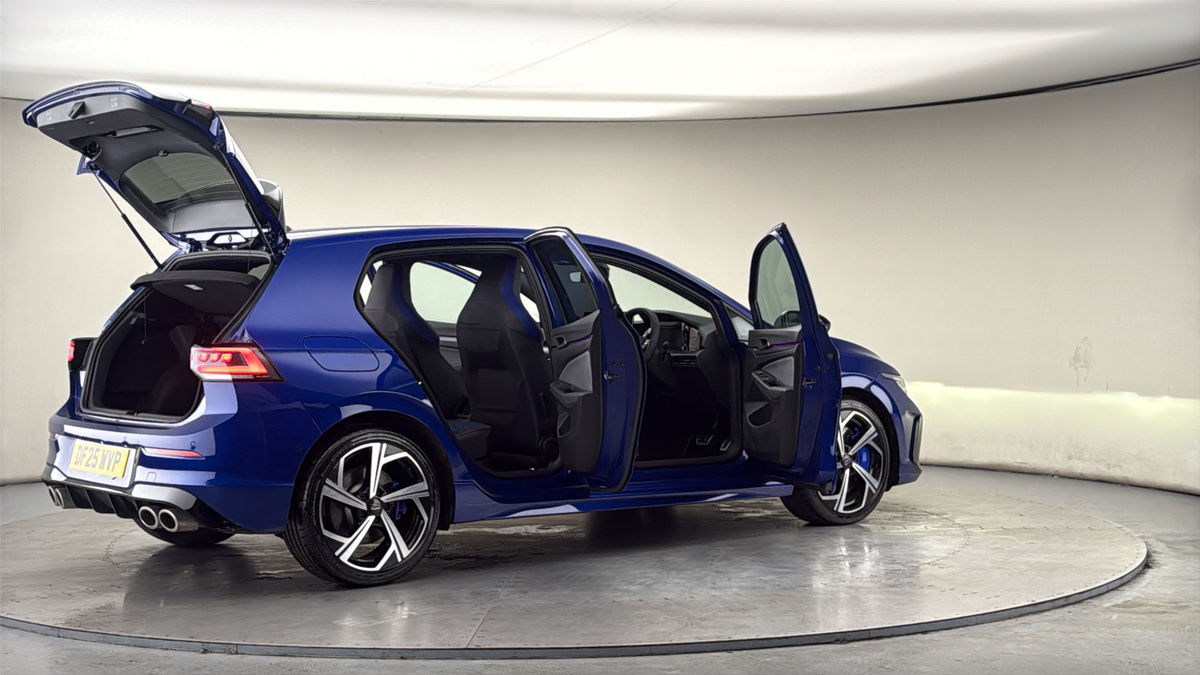 More views of Volkswagen Golf