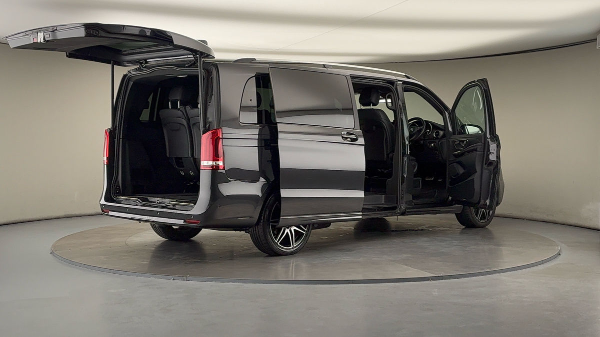 More views of Mercedes-Benz V Class
