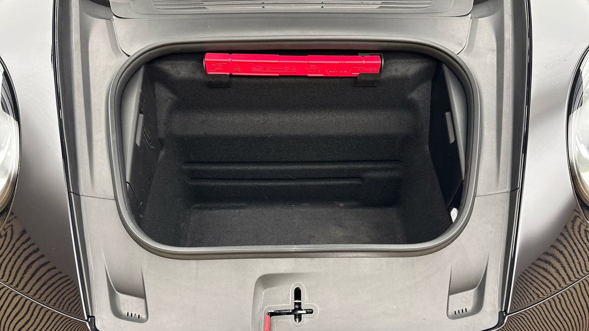 Porsche 911 Image 11