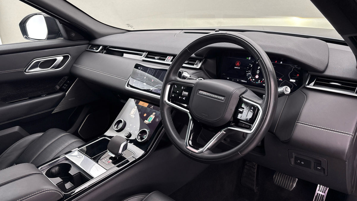 Land Rover Range Rover Velar Image 5