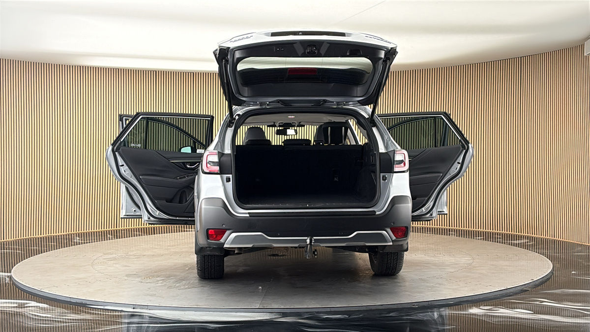 More views of Subaru Outback