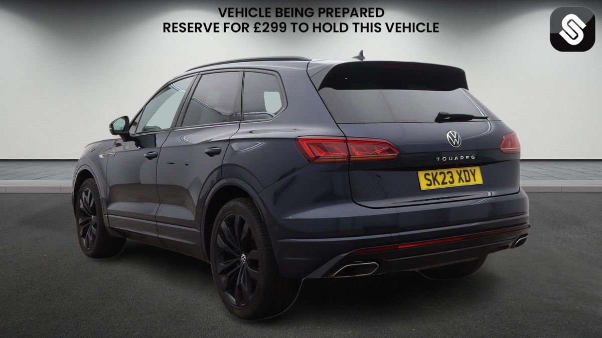 Volkswagen Touareg Image 3