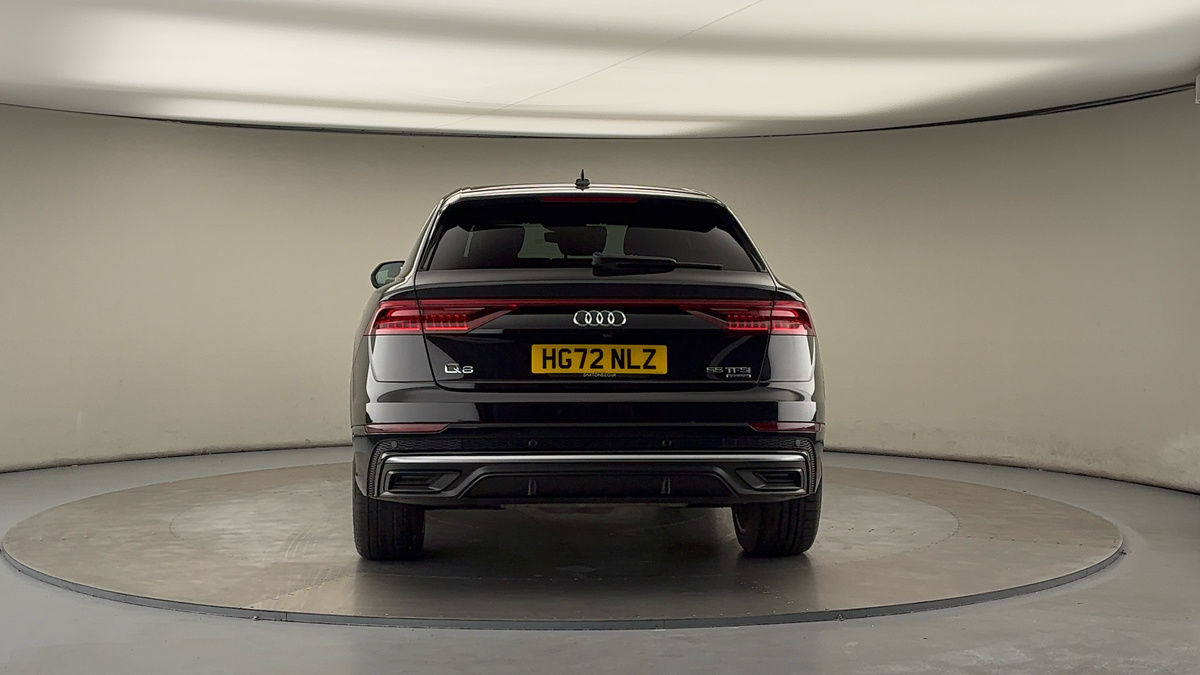 More views of Audi Q8
