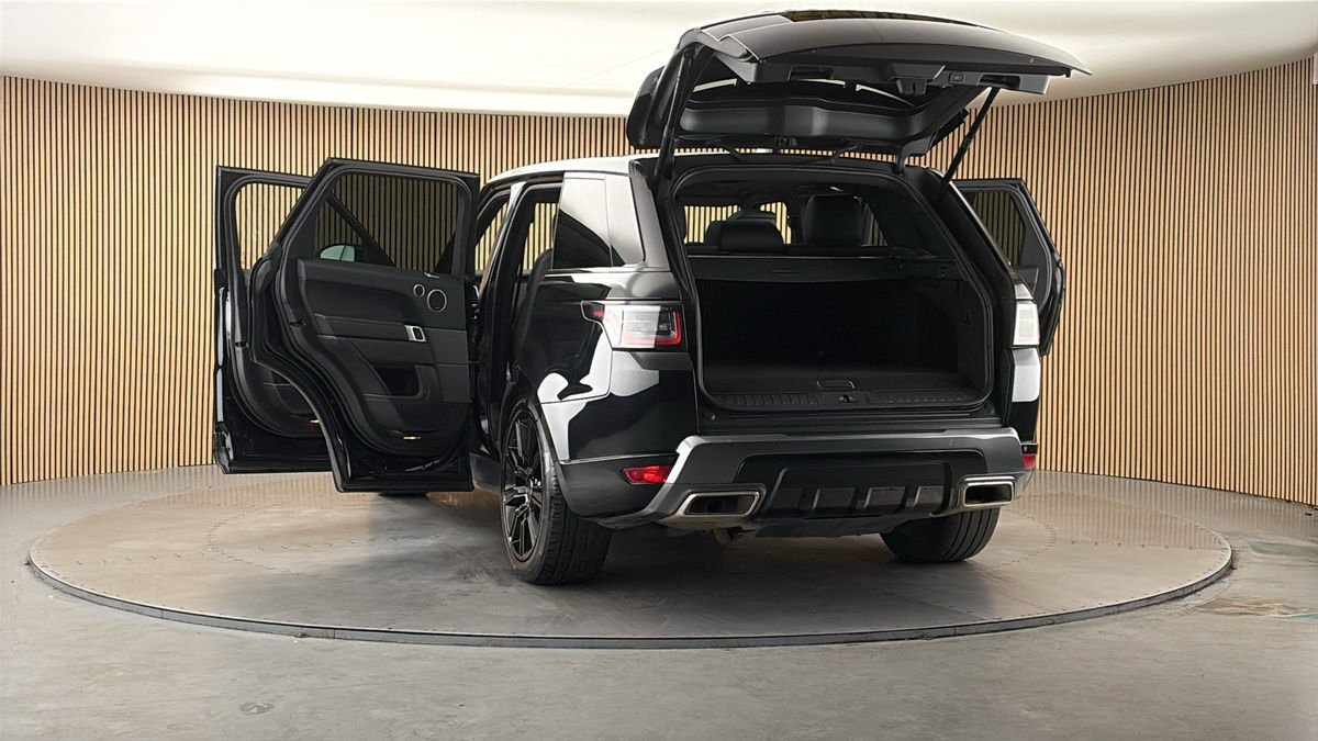 More views of Land Rover Range Rover Sport
