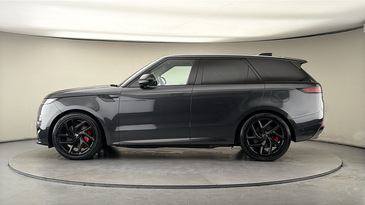 Land Rover Range Rover Sport Image 15