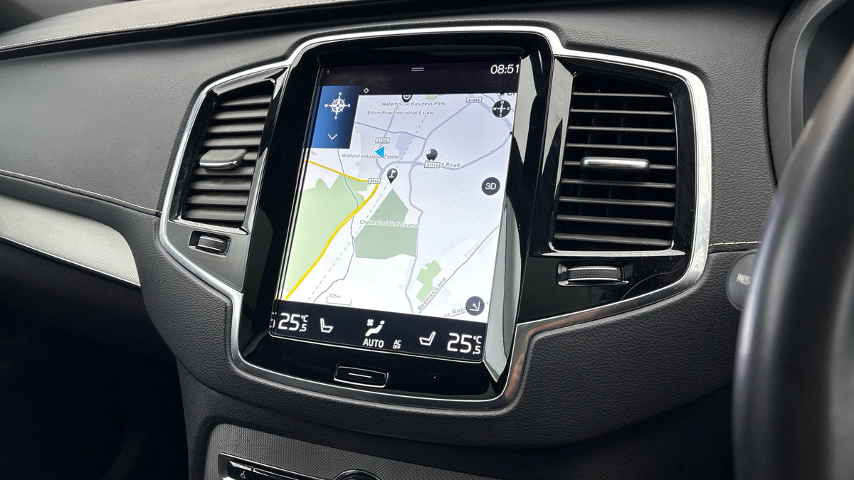 Volvo XC90 Image 17
