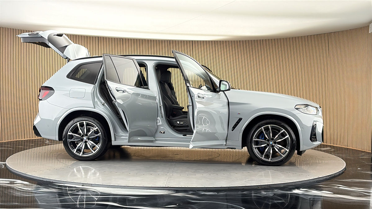More views of BMW X3
