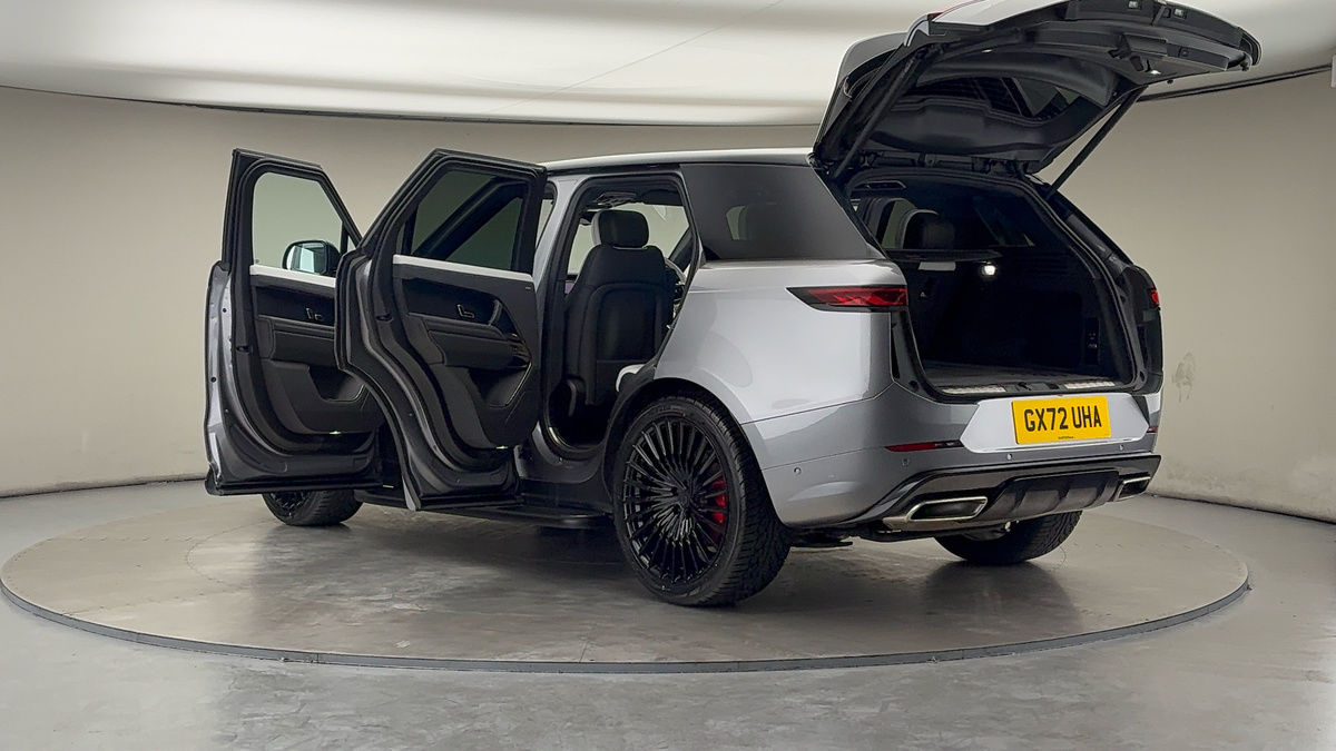 More views of Land Rover Range Rover Sport