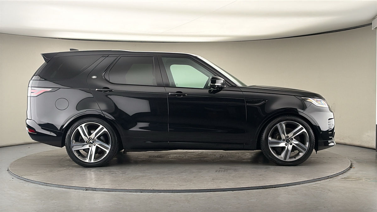 Land Rover Discovery Image 16