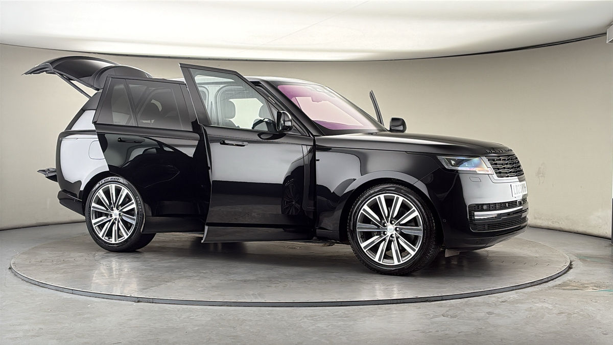 More views of Land Rover Range Rover