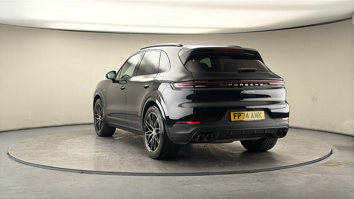 More views of Porsche Cayenne