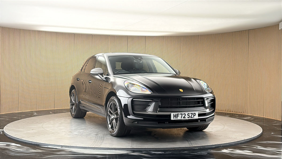 More views of Porsche Macan