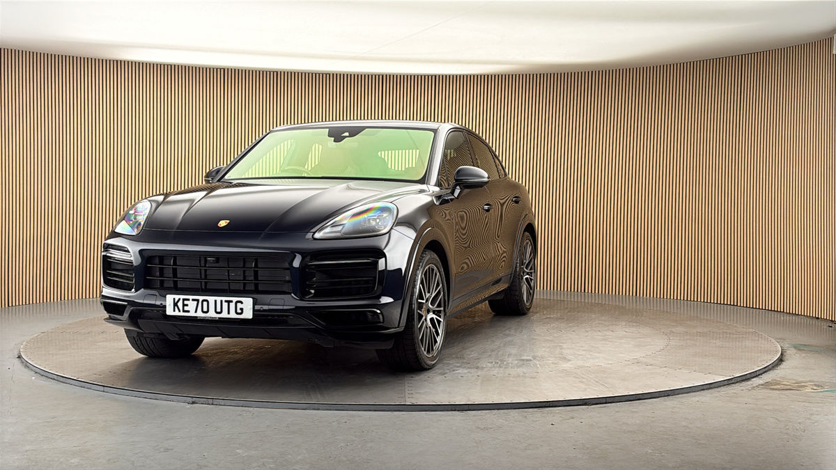 More views of Porsche Cayenne