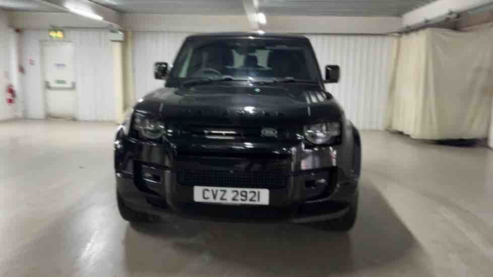 More views of Land Rover Defender 90