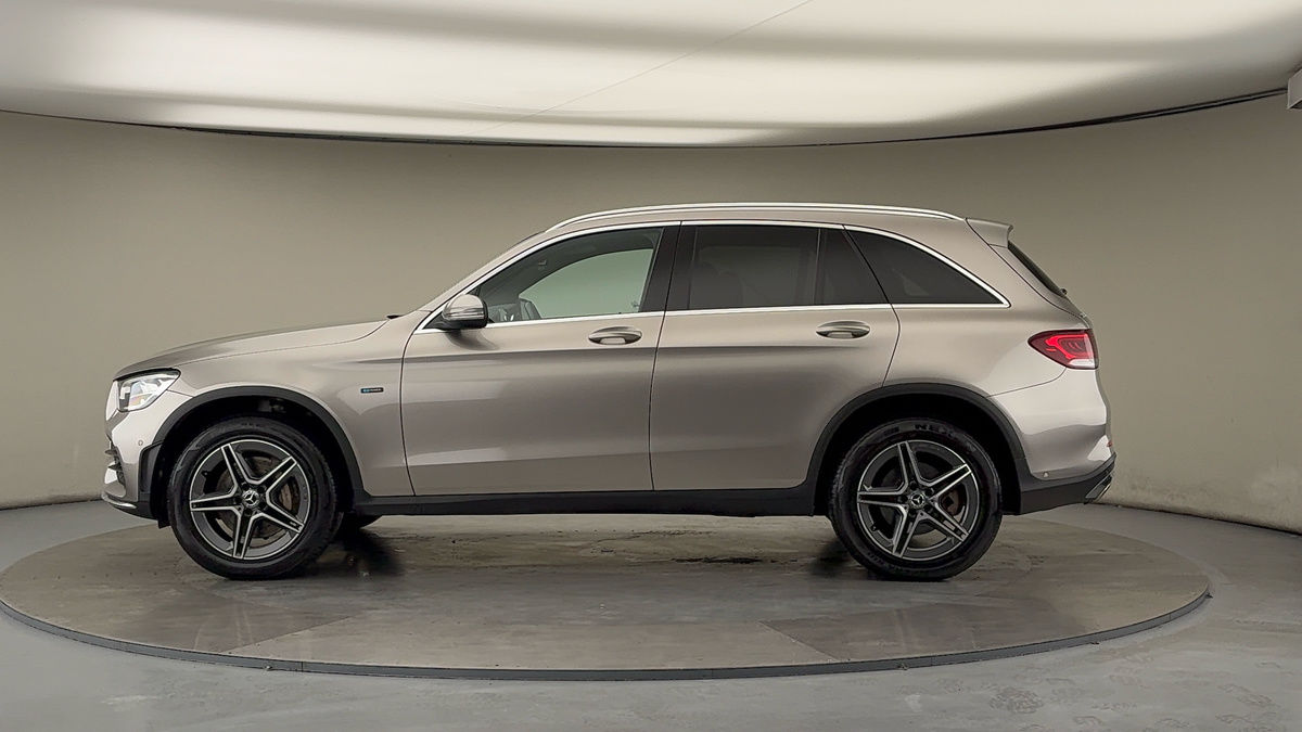 Mercedes-Benz GLC Image 15