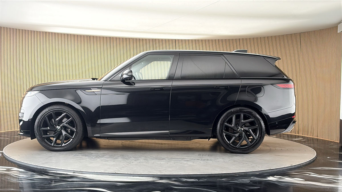 Land Rover Range Rover Sport Image 15
