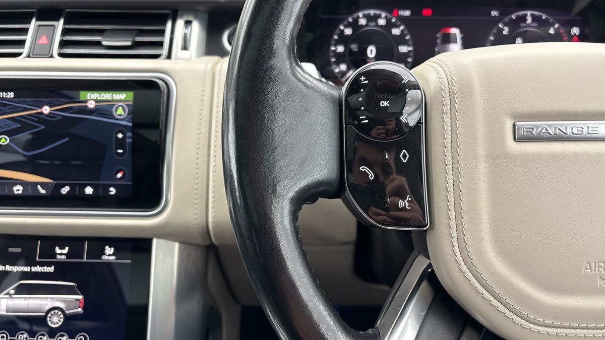 Land Rover Range Rover Image 13