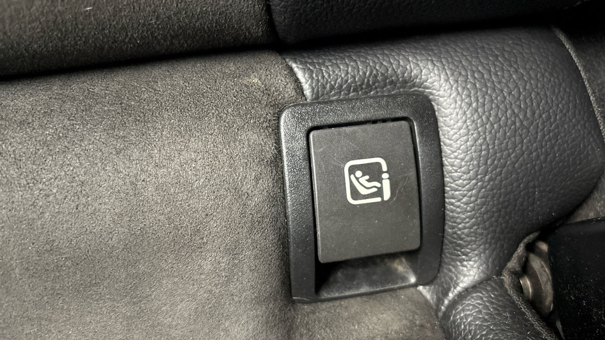 Mercedes-Benz E Class Image 9