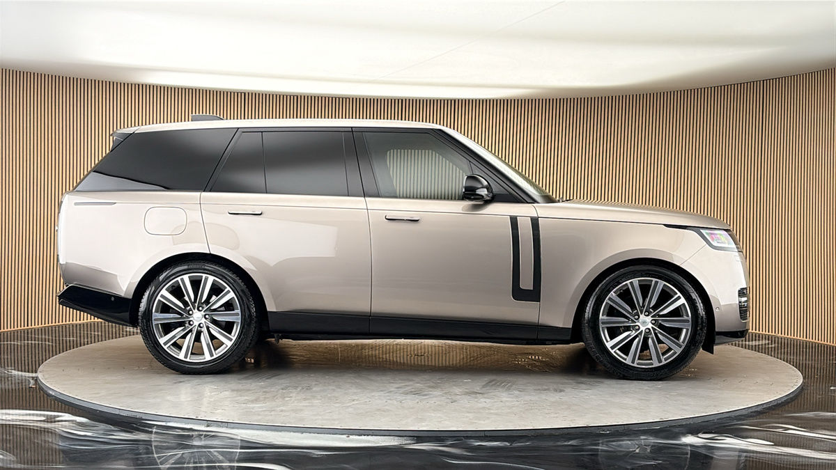 Land Rover Range Rover Image 16