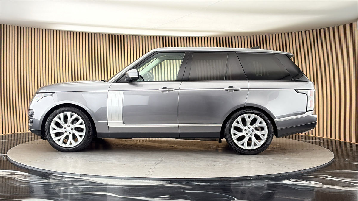 Land Rover Range Rover Image 15