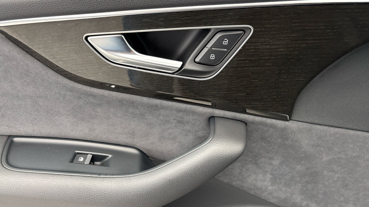 Audi Q7 Image 19
