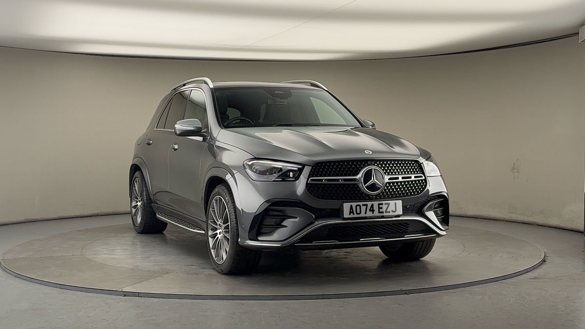 More views of Mercedes-Benz GLE