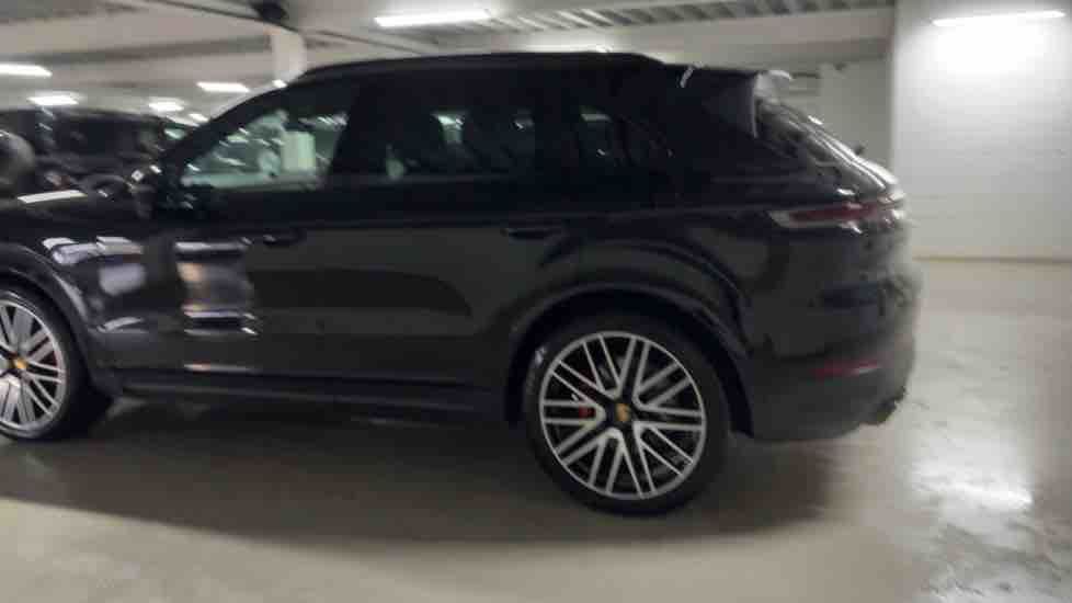 More views of Porsche Cayenne