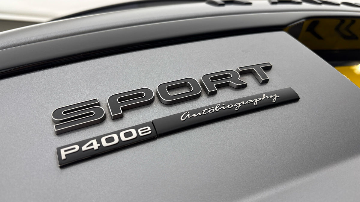 Land Rover Range Rover Sport Image 26