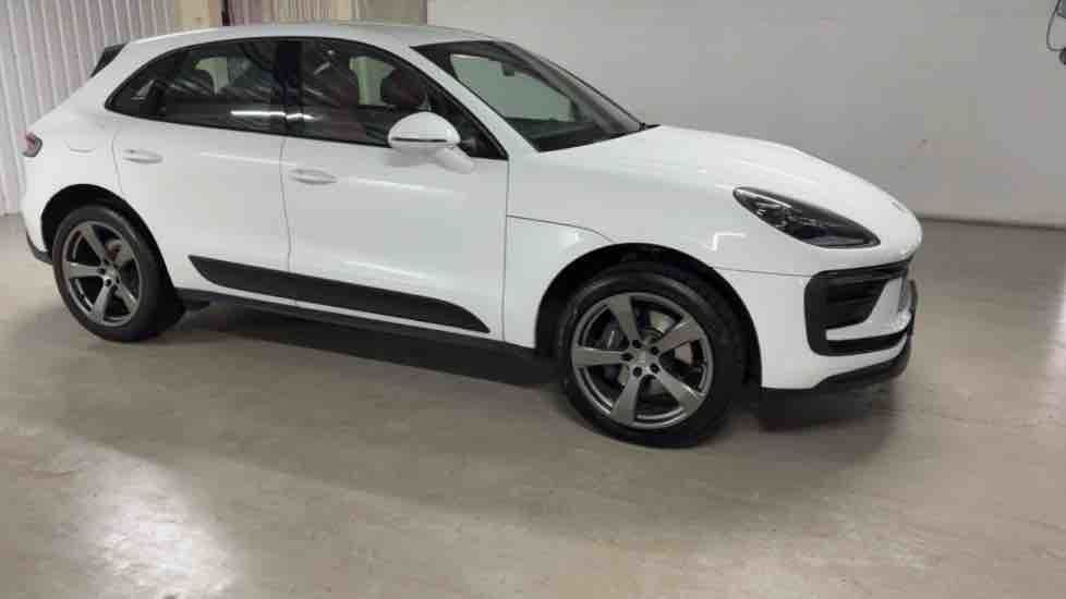 More views of Porsche Macan