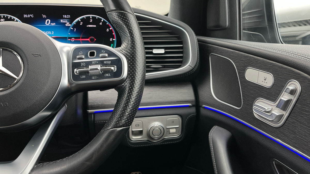 Mercedes-Benz GLE Image 14
