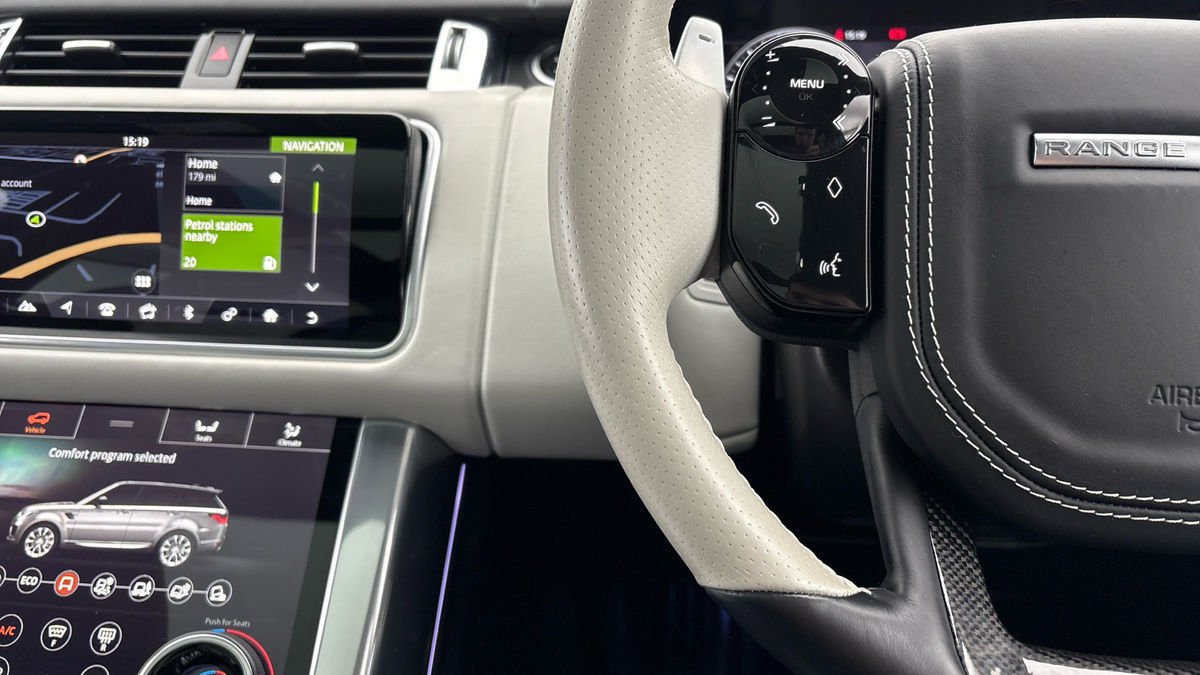 Land Rover Range Rover Sport Image 13