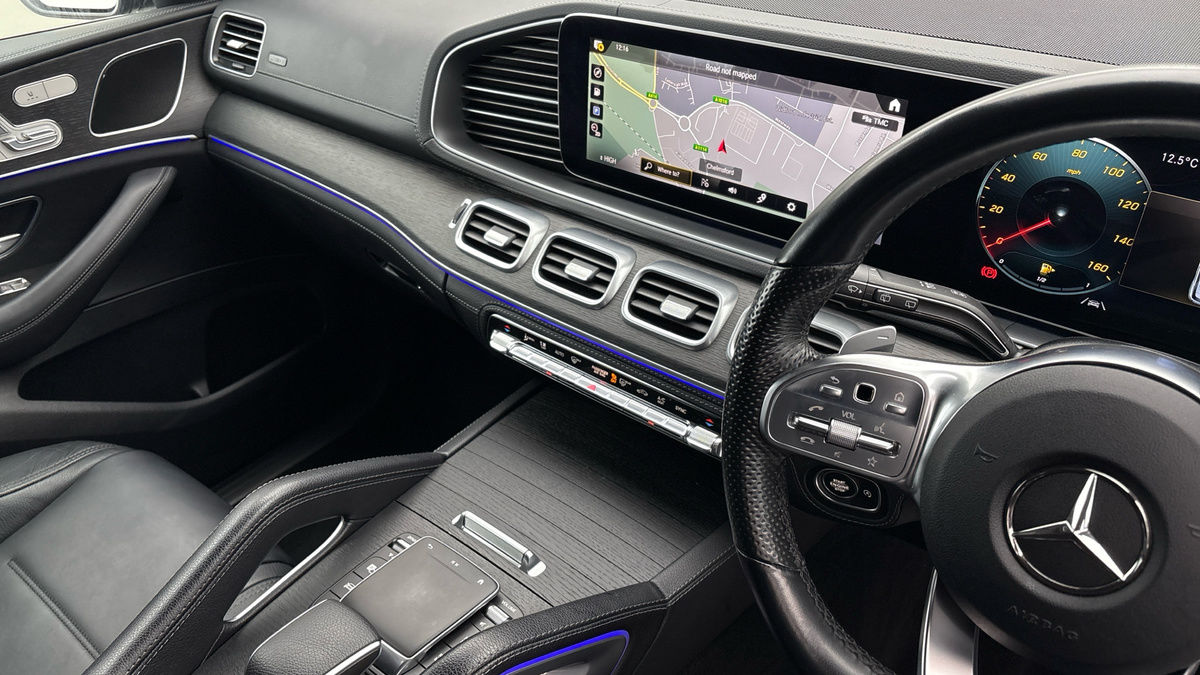 Mercedes-Benz GLE Image 18