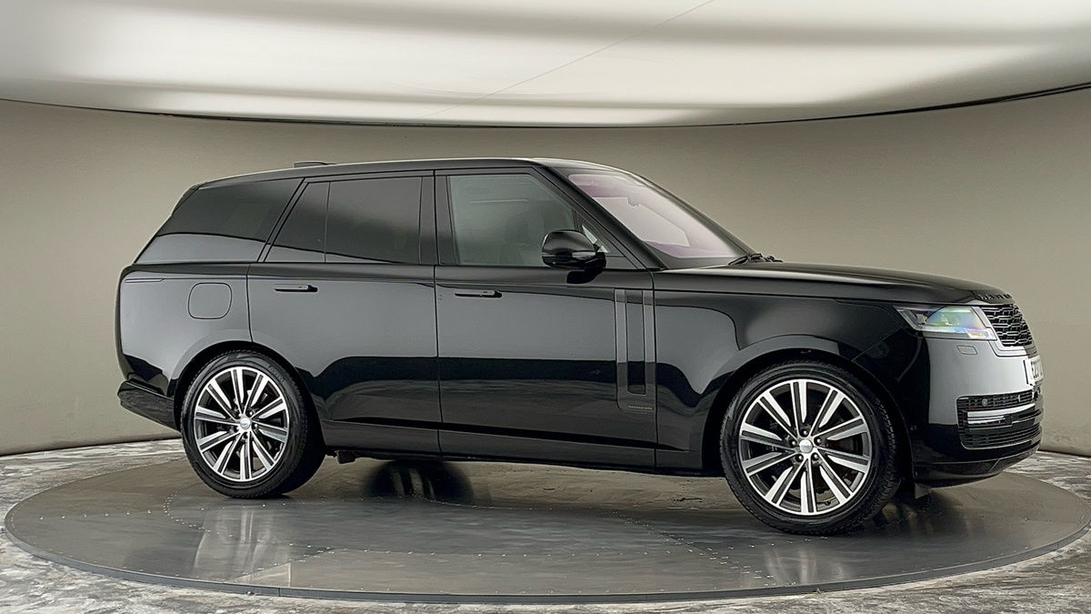 More views of Land Rover Range Rover