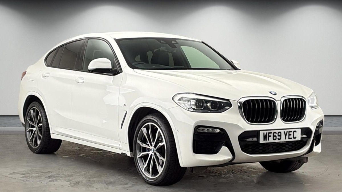 BMW X4 Sticky Header Image