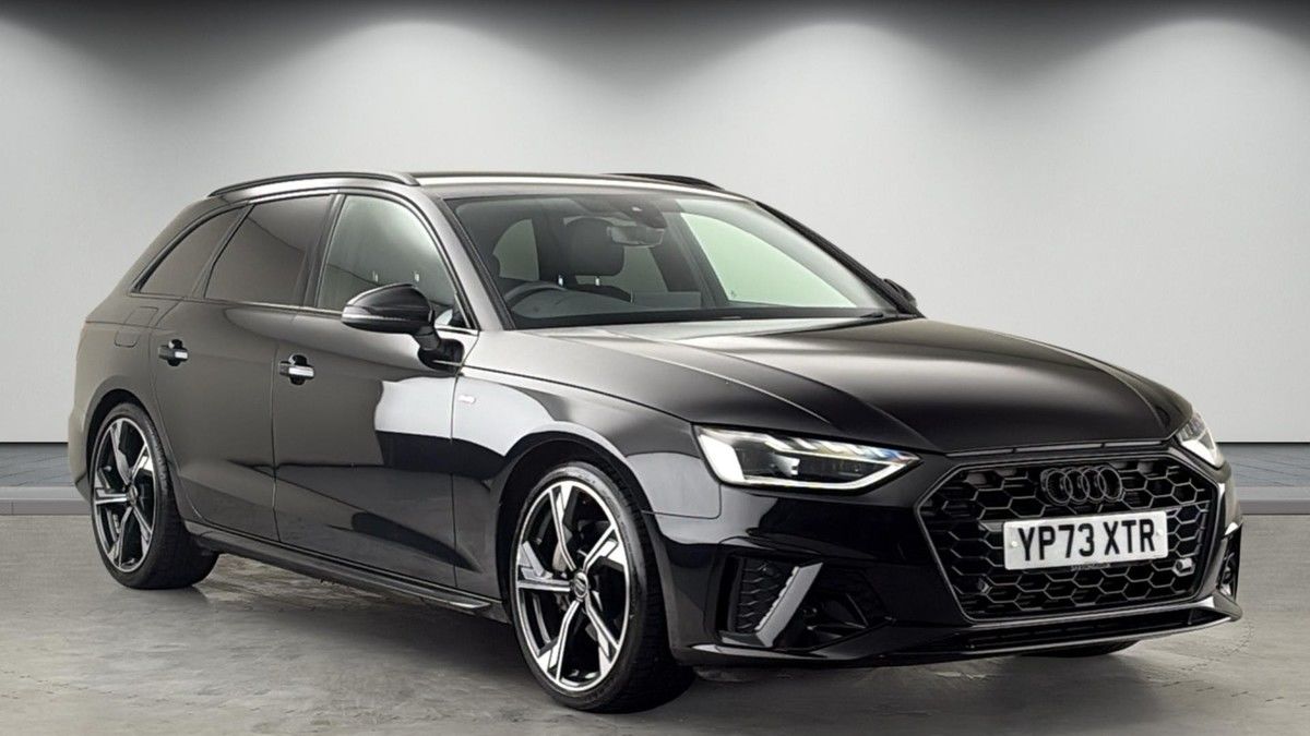 Audi A4 Avant Sticky Header Image