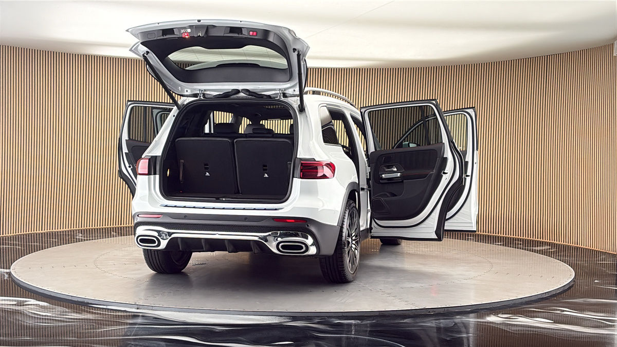 More views of Mercedes-Benz GLB